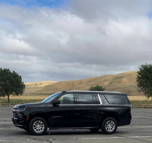 Clean private SUV rides delivered with professional care