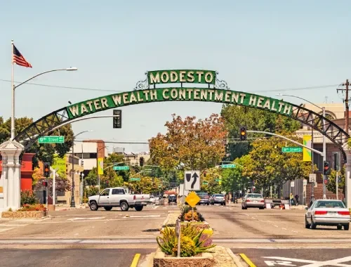 Private black SUV transportation in Modesto